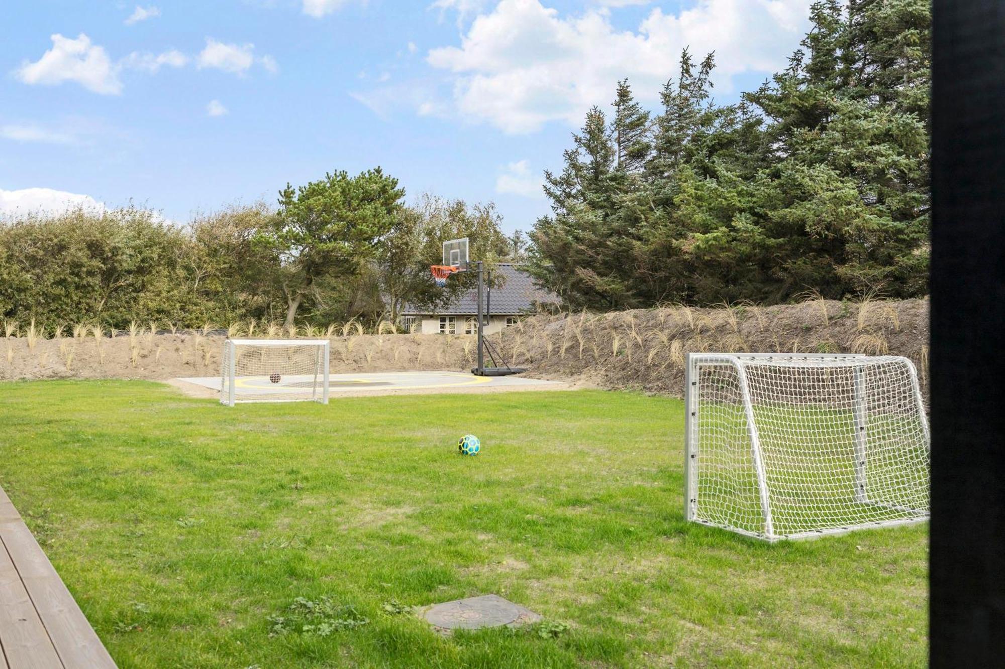 Exclusive Pool And Activity House For 30 People -1002 Villa Ringkøbing Exteriör bild